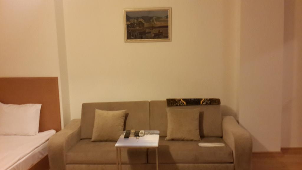 Taxim Elegance Suites Istanboel Buitenkant foto