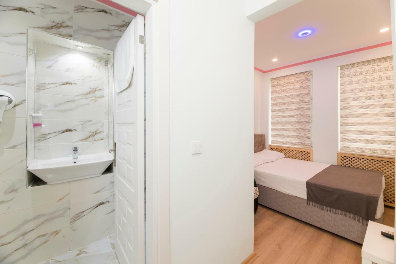 Taxim Elegance Suites Istanboel Buitenkant foto